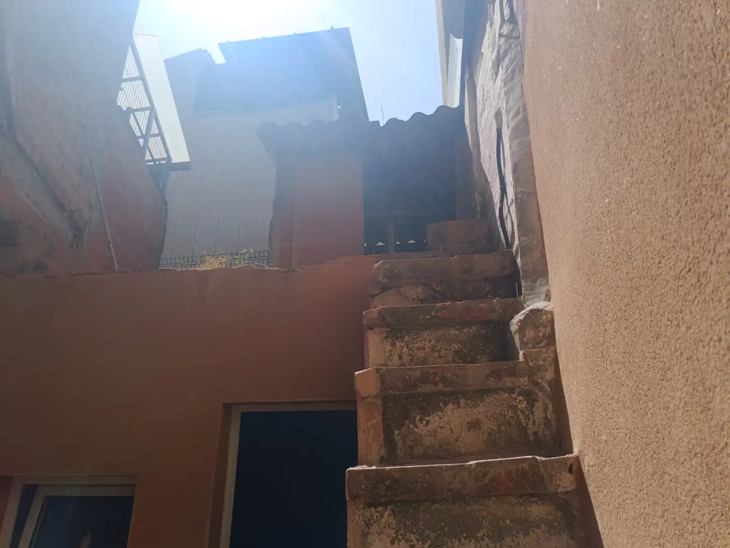 Vista exterior de Piso en venta en Canovelles