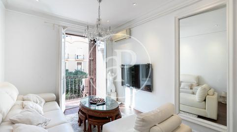 Photo 3 of Flat for sale in Carrer del Parlament, Sant Antoni, Barcelona