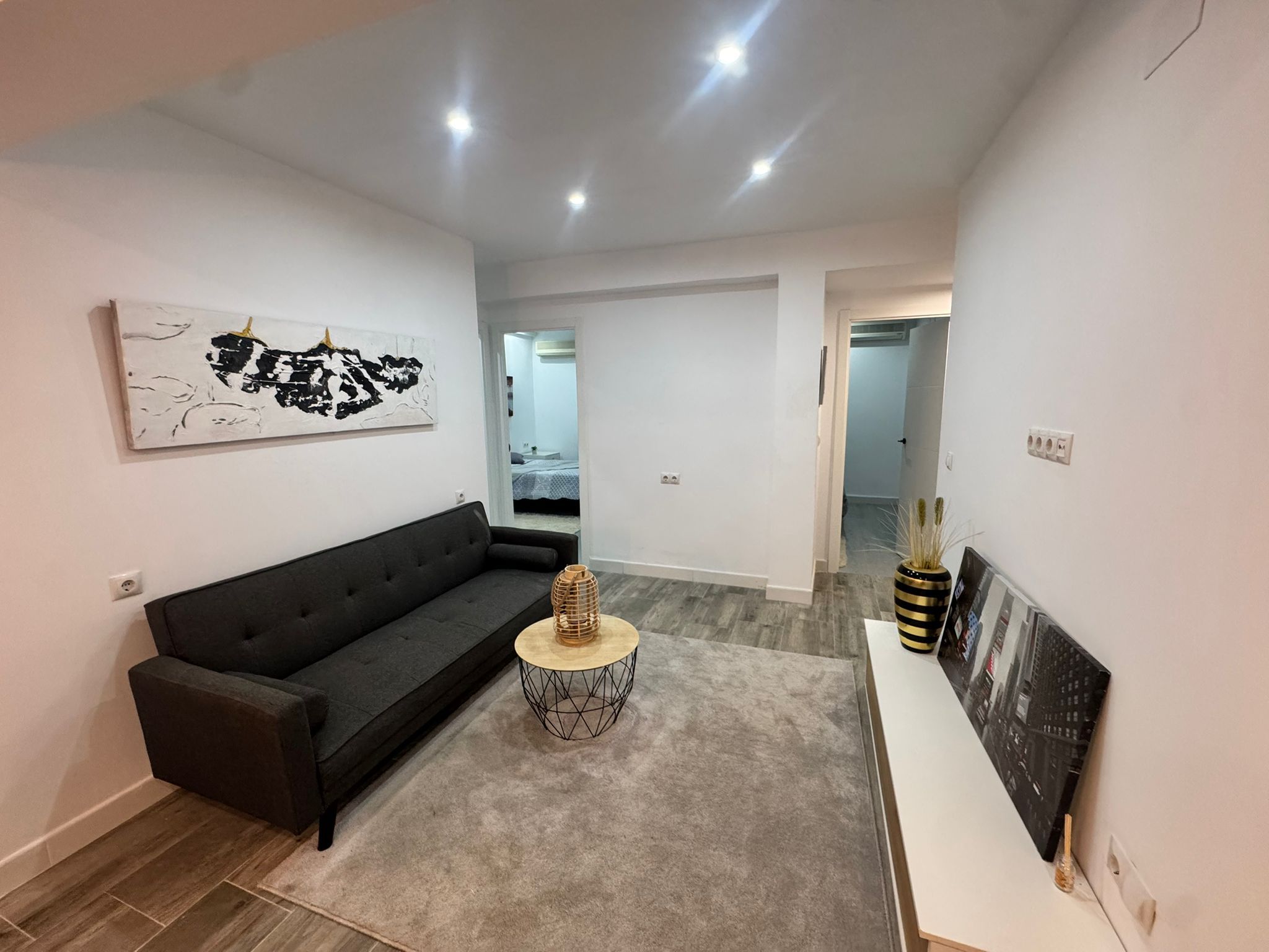Flat for sale in  Sevilla Capital  with Terrace