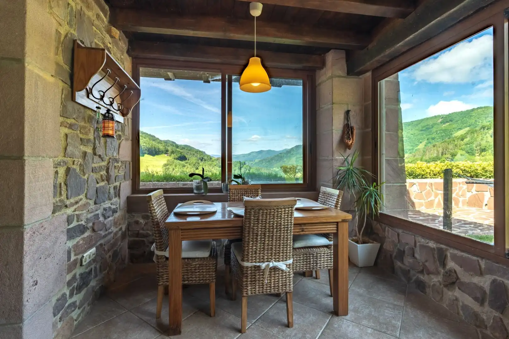 Comedor de Casa o chalet en venta en Elduain con Calefacción, Trastero y Amueblado