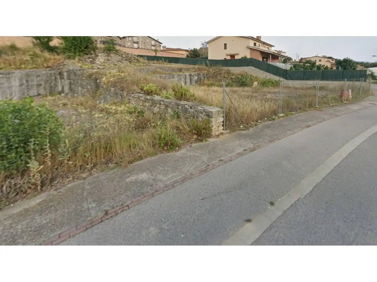 Wohnbaugrundstück zum Verkauf in Calle L´ESQUERDA, imagen 2