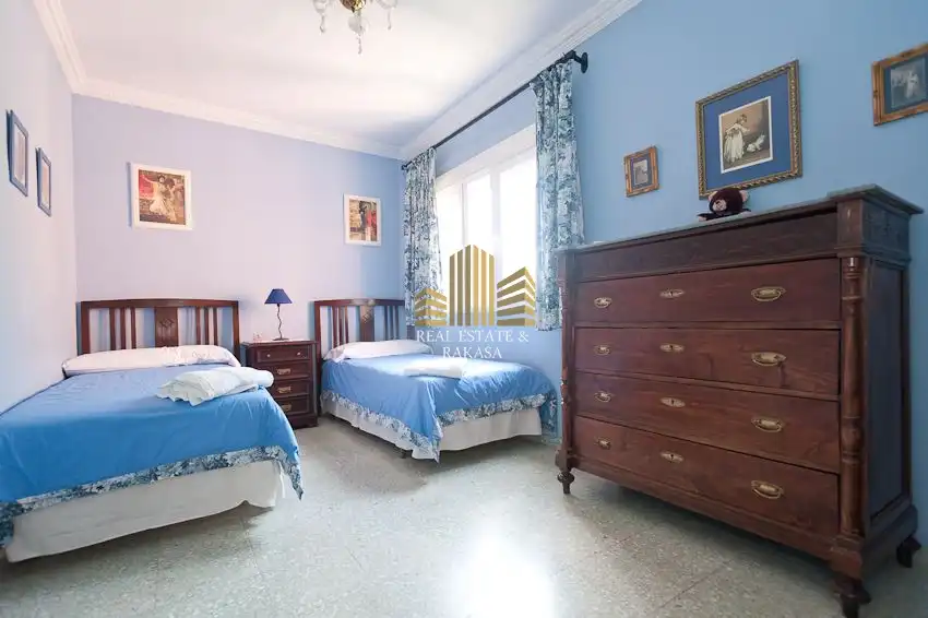 Dormitori de Casa o xalet en venda en Alcalá de Guadaira