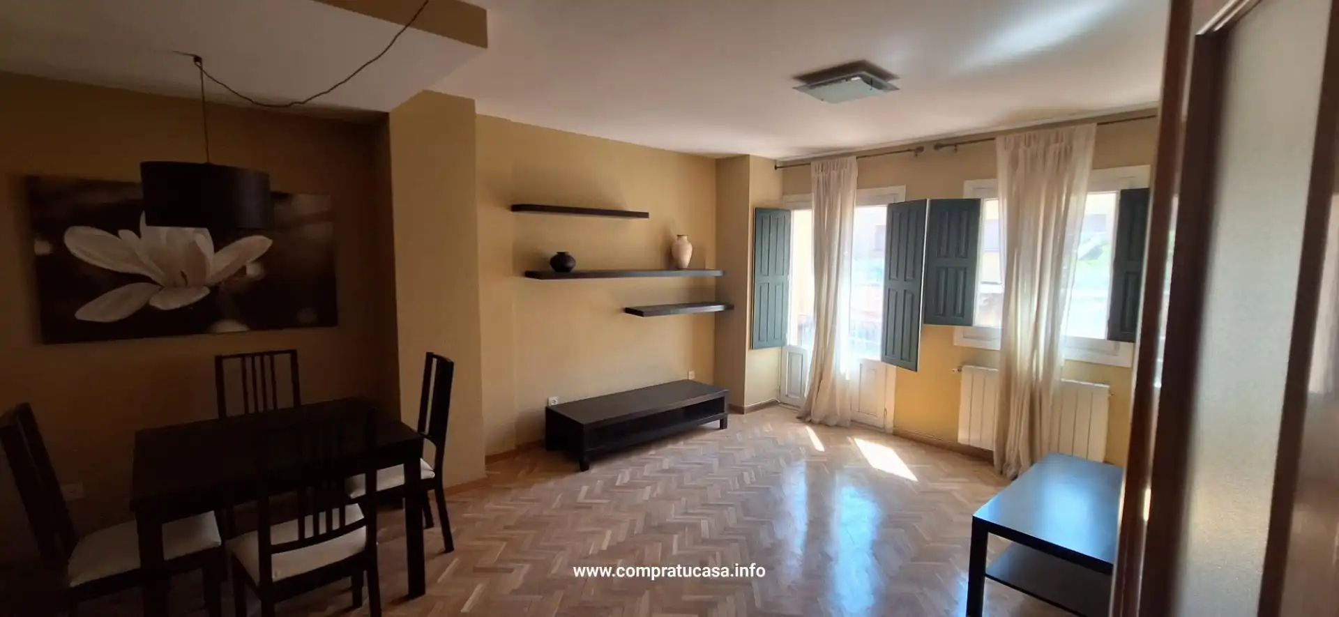 Sala de estar de Piso en venta en Segovia con Calefacción, Jardín privado y Parquet