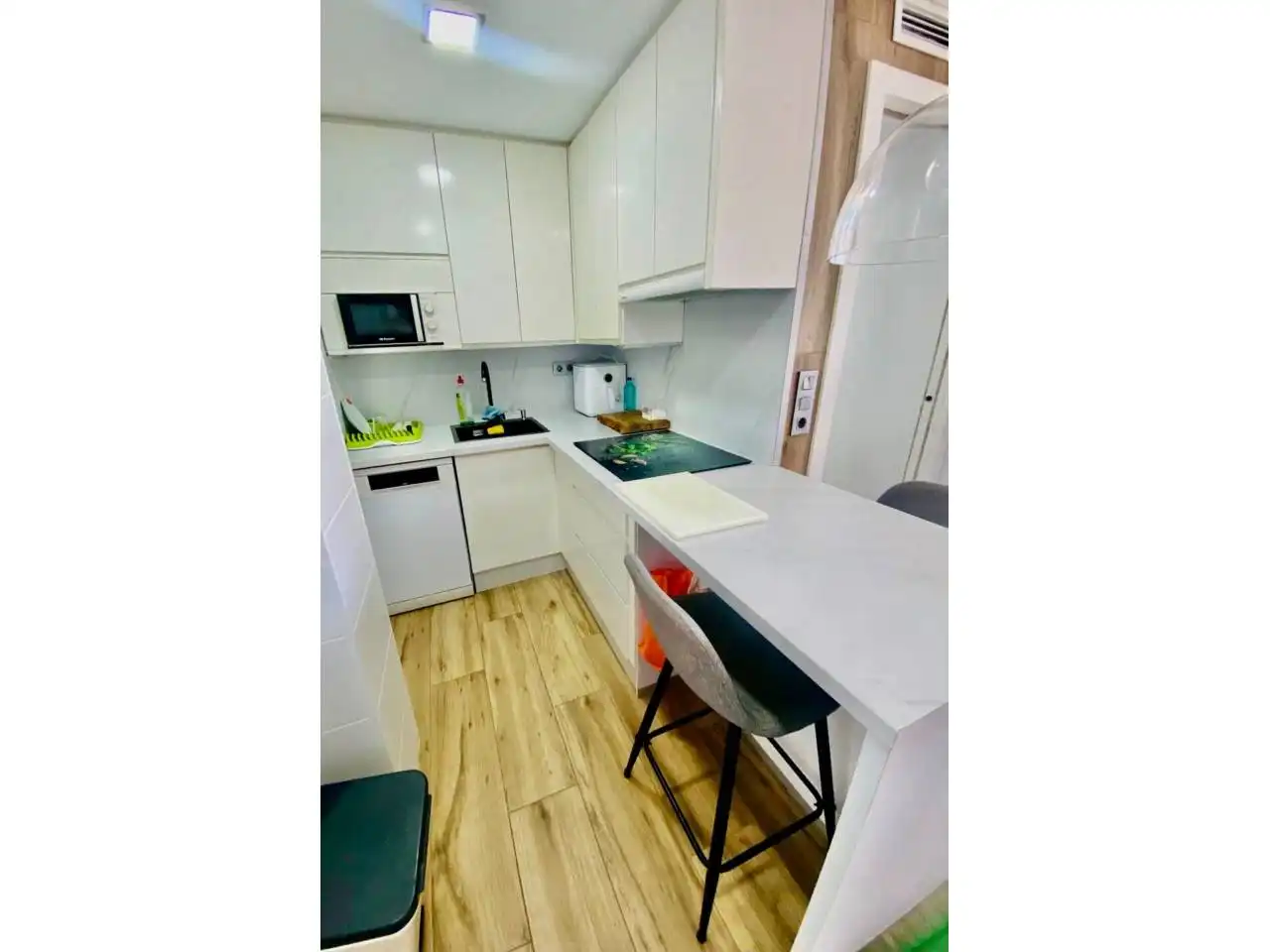 Kitchen of Flat for rent in Rincón de la Victoria  with Air Conditioner, Heating and Parquet flooring