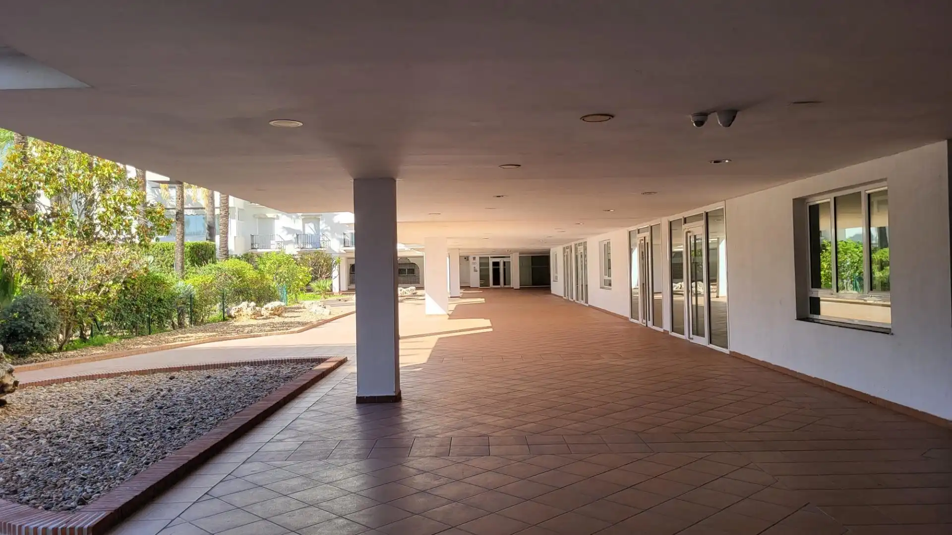 Apartamento con terraza en venta en Nueva Andalucía, imagen 9