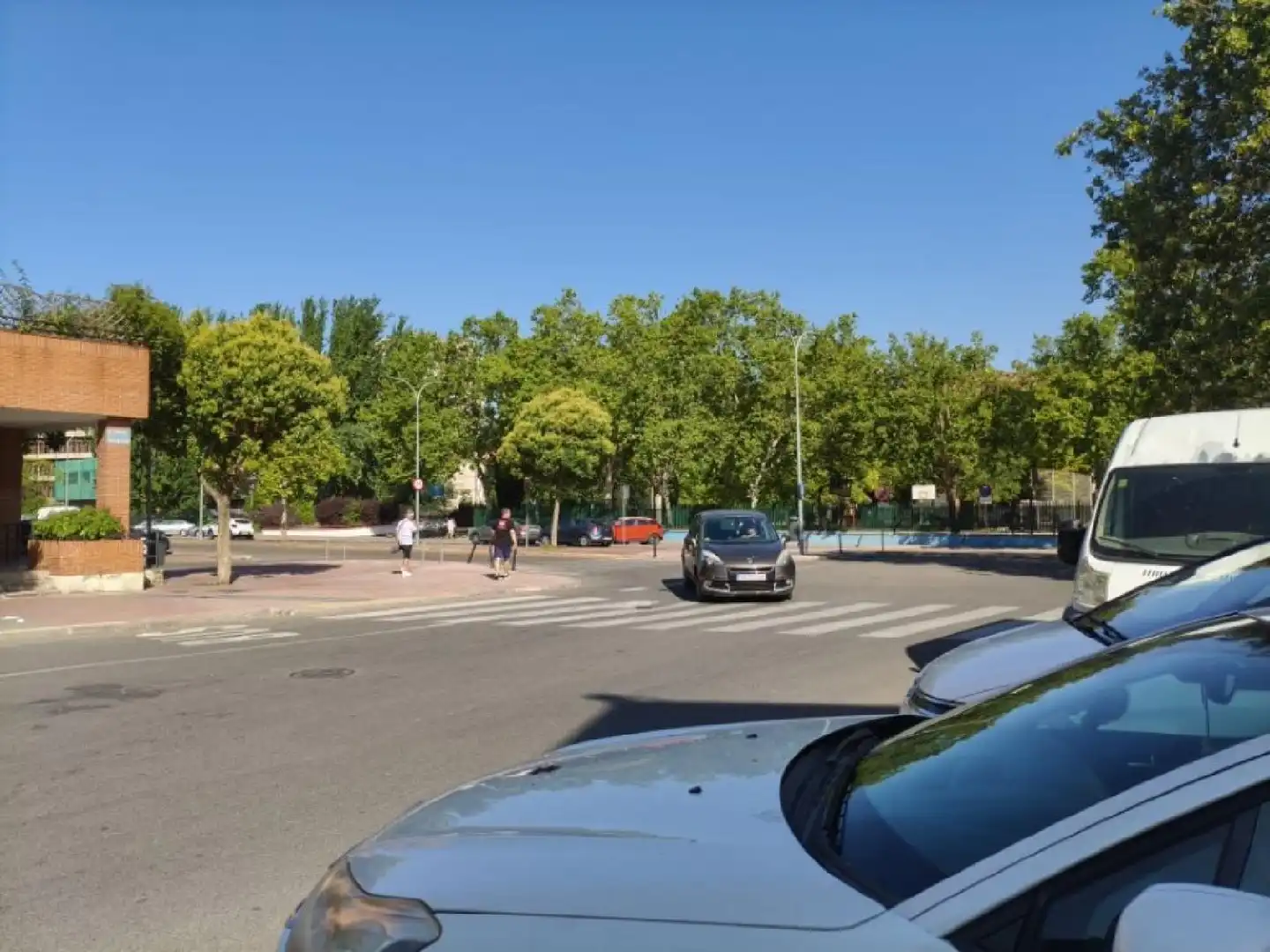 Vista exterior de Local en venta en Alcalá de Henares