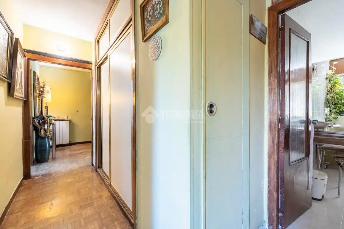 Flat for sale in Madrid  with Heating and Storage room