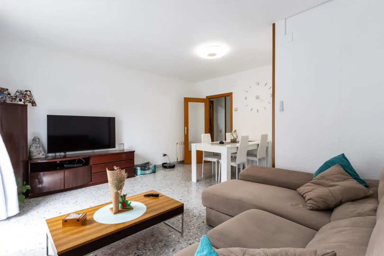 Living room of Flat for sale in Sabadell  with Heating, Terrace and Balcony