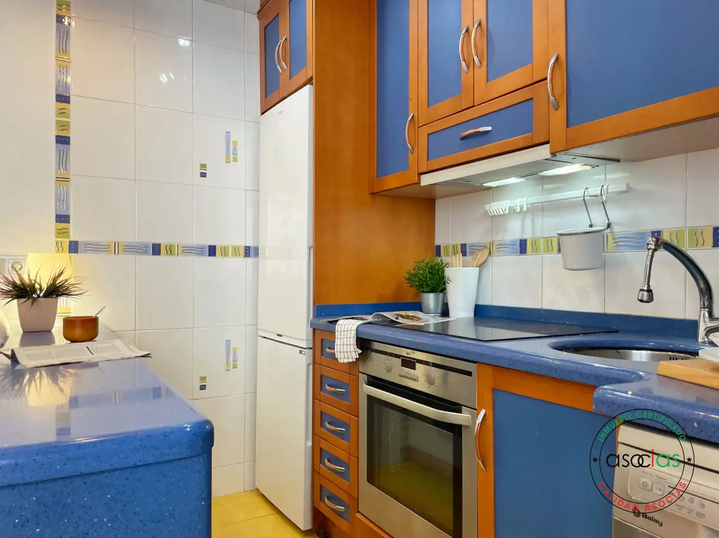 Cocina de Piso en venta en Gijón  con Calefacción y Trastero