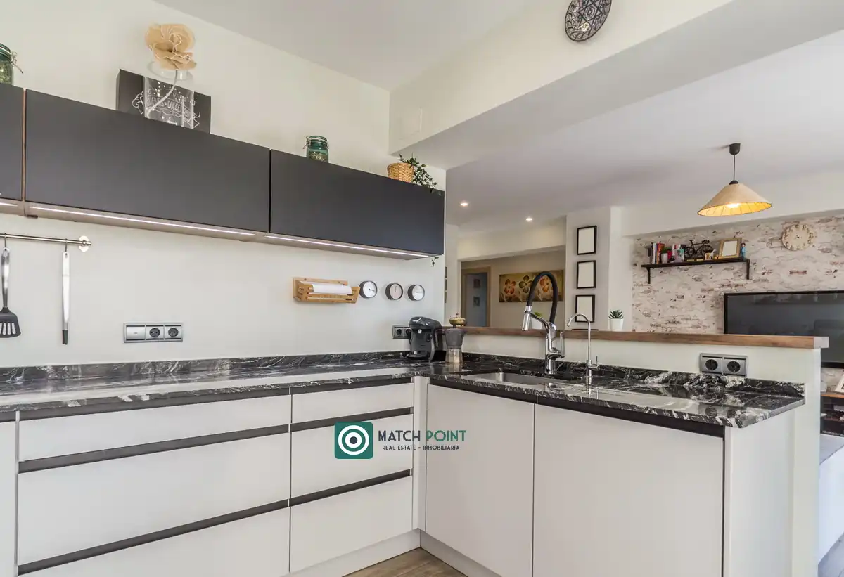Küche von Wohnung zum Verkauf in Almuñécar