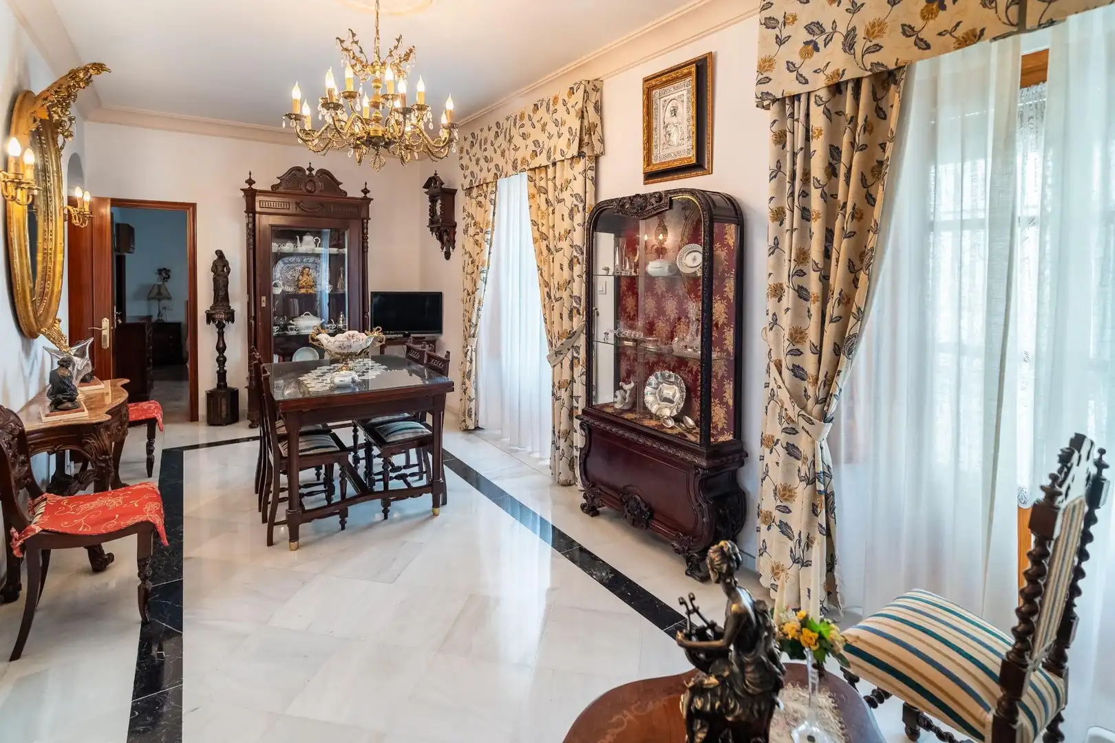 Comedor de Casa o chalet en venta en Córdoba con Aire acondicionado, Calefacción y Terraza