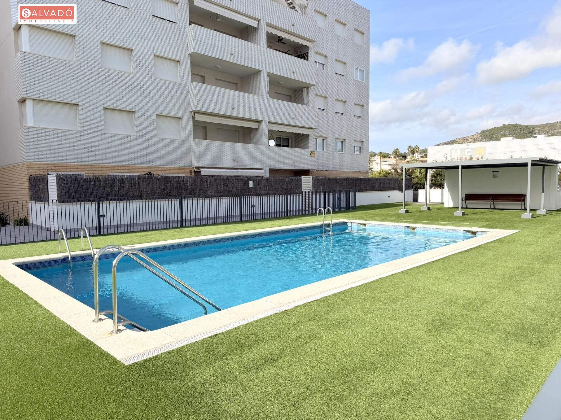Piscina de Pis en venda en Calafell amb Calefacció, Terrassa i Piscina comunitària