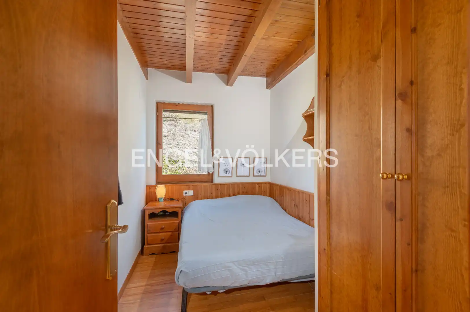 Habitación de Dúplex en venta en Ger con Calefacción, Parquet y Terraza