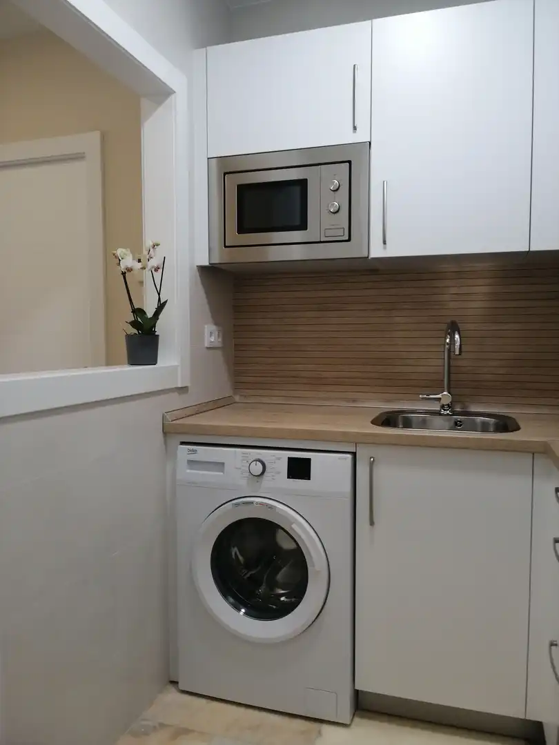 Apartamento de alquiler en Calle Administrador Gutierrez Anaya, Parque Alcosa