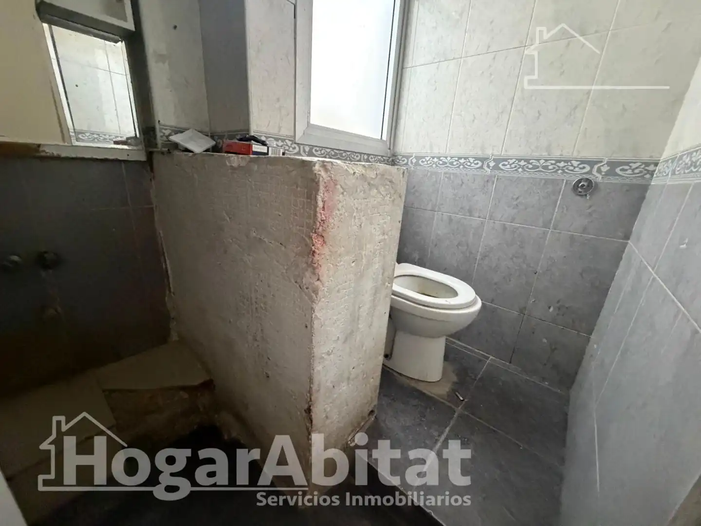 Bathroom of Attic for sale in Llíria  with Terrace