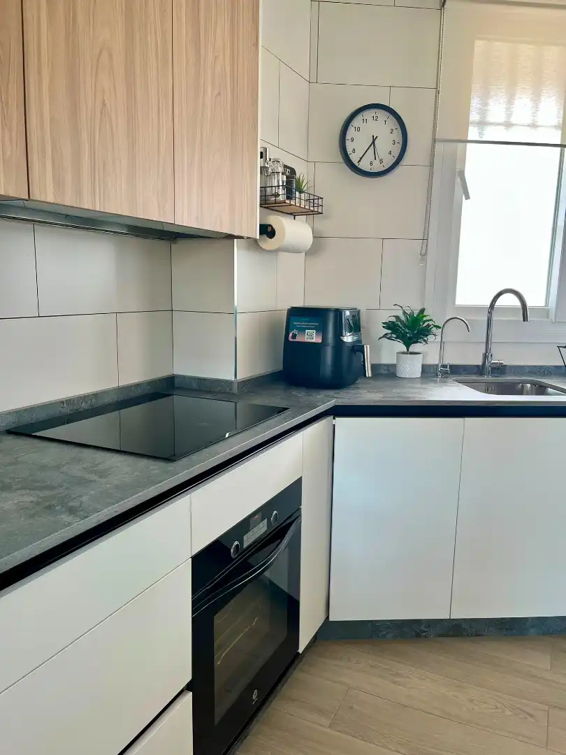 Kitchen of Flat for sale in Torremolinos  with Air Conditioner, Terrace and Furnished