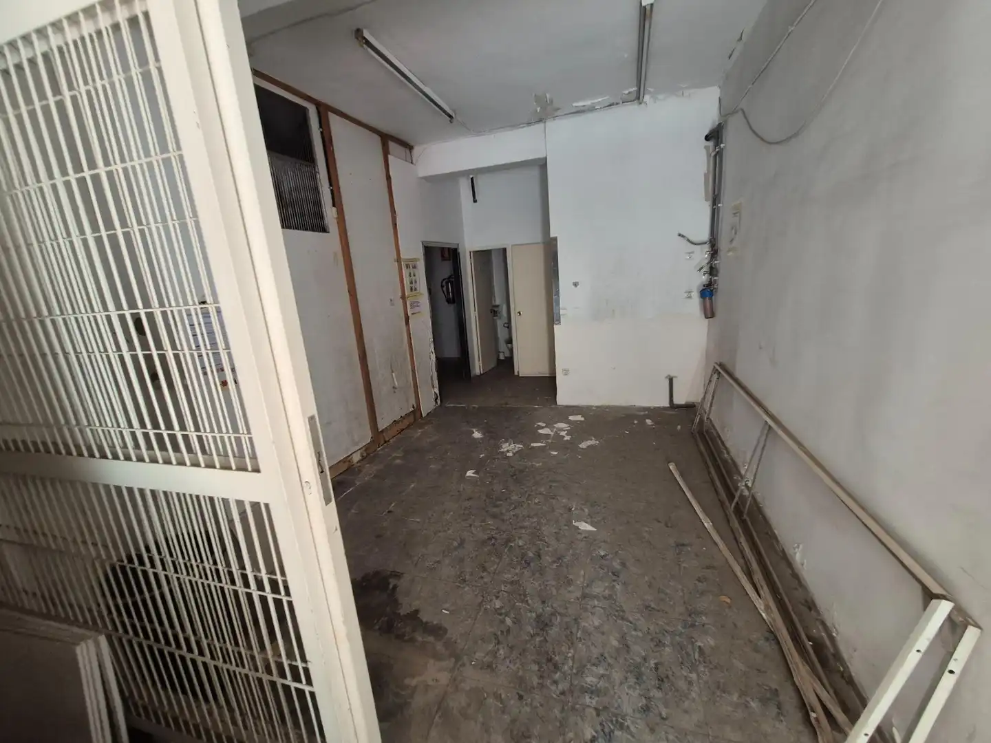Business premises for sale in Plaza de Toros - Avenida Chapí - Trinquete