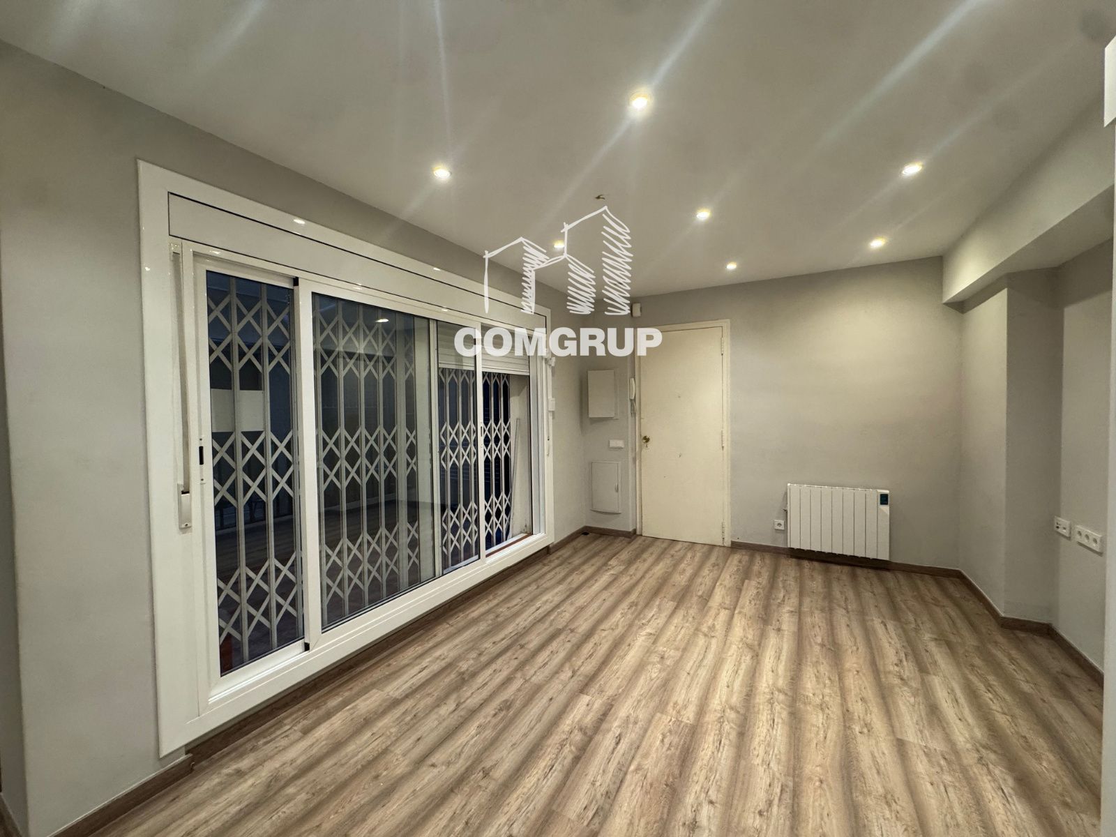 Oficina de alquiler en  Barcelona Capital con Calefacción y Terraza