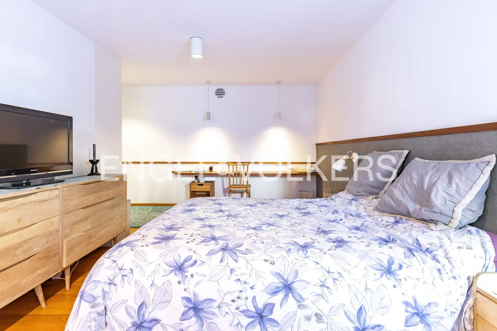Dormitori de Casa o xalet de lloguer en Badalona amb Aire condicionat, Calefacció i Terrassa