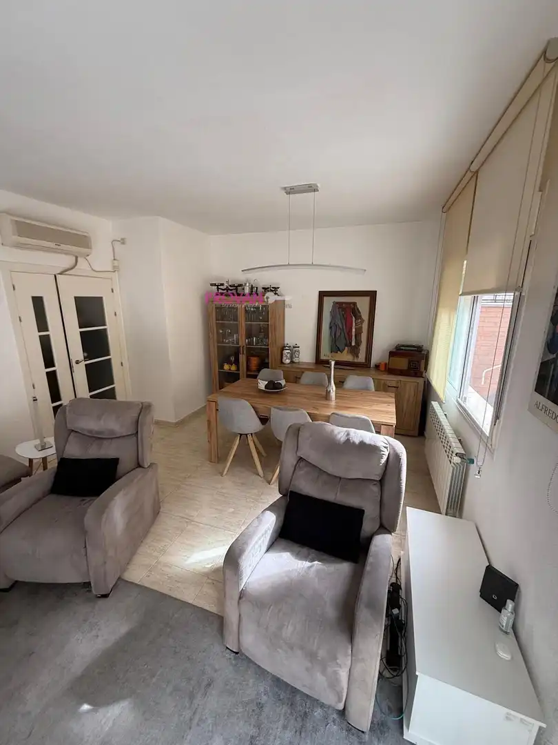 Casa adosada en venta en Ensanche