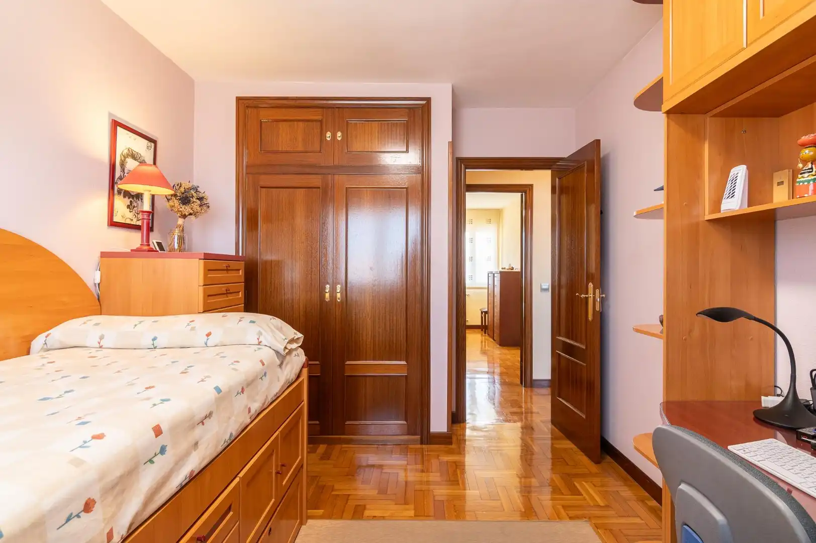 Dormitori de Pis en venda en  Pamplona / Iruña amb Calefacció, Parquet i Traster