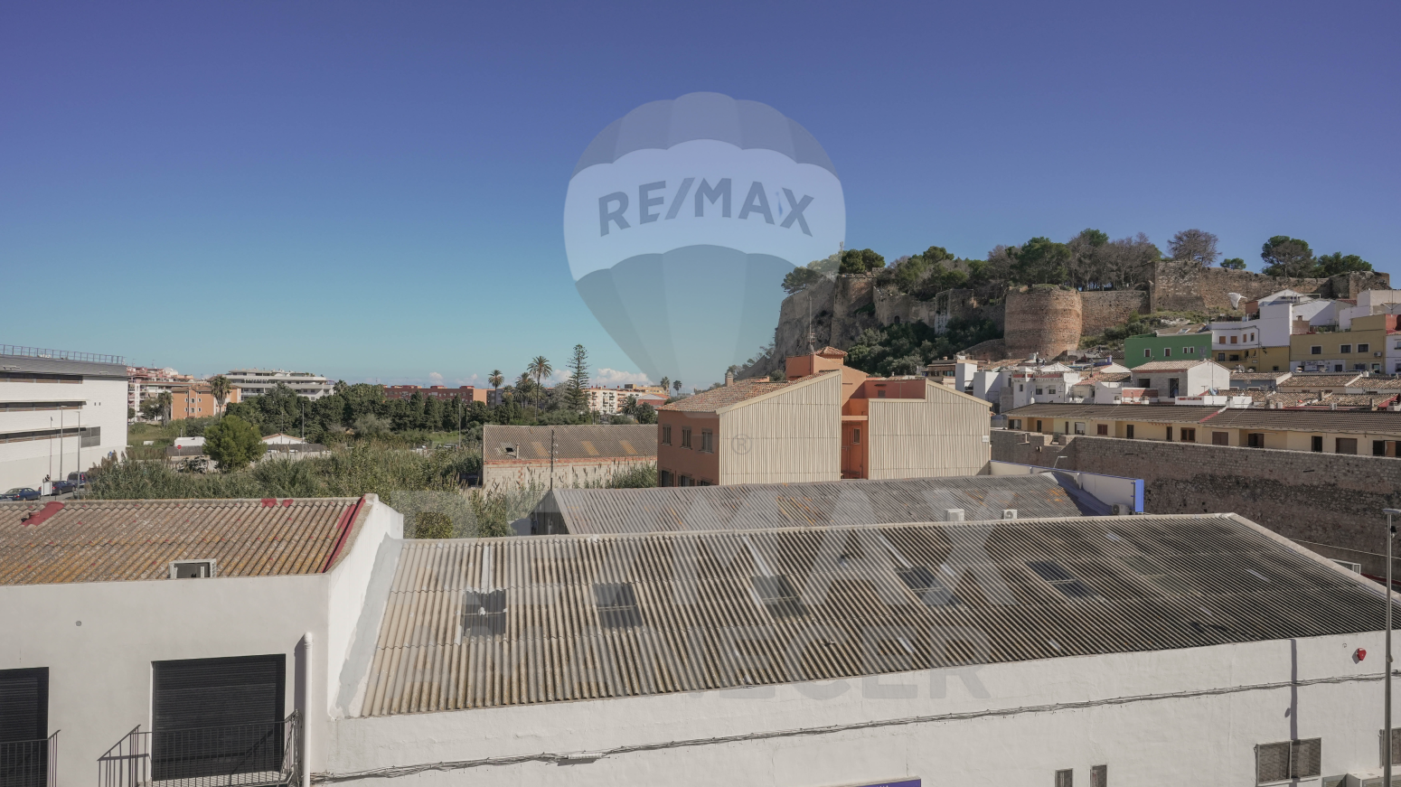 Vista exterior de Pis en venda en Dénia amb Balcó