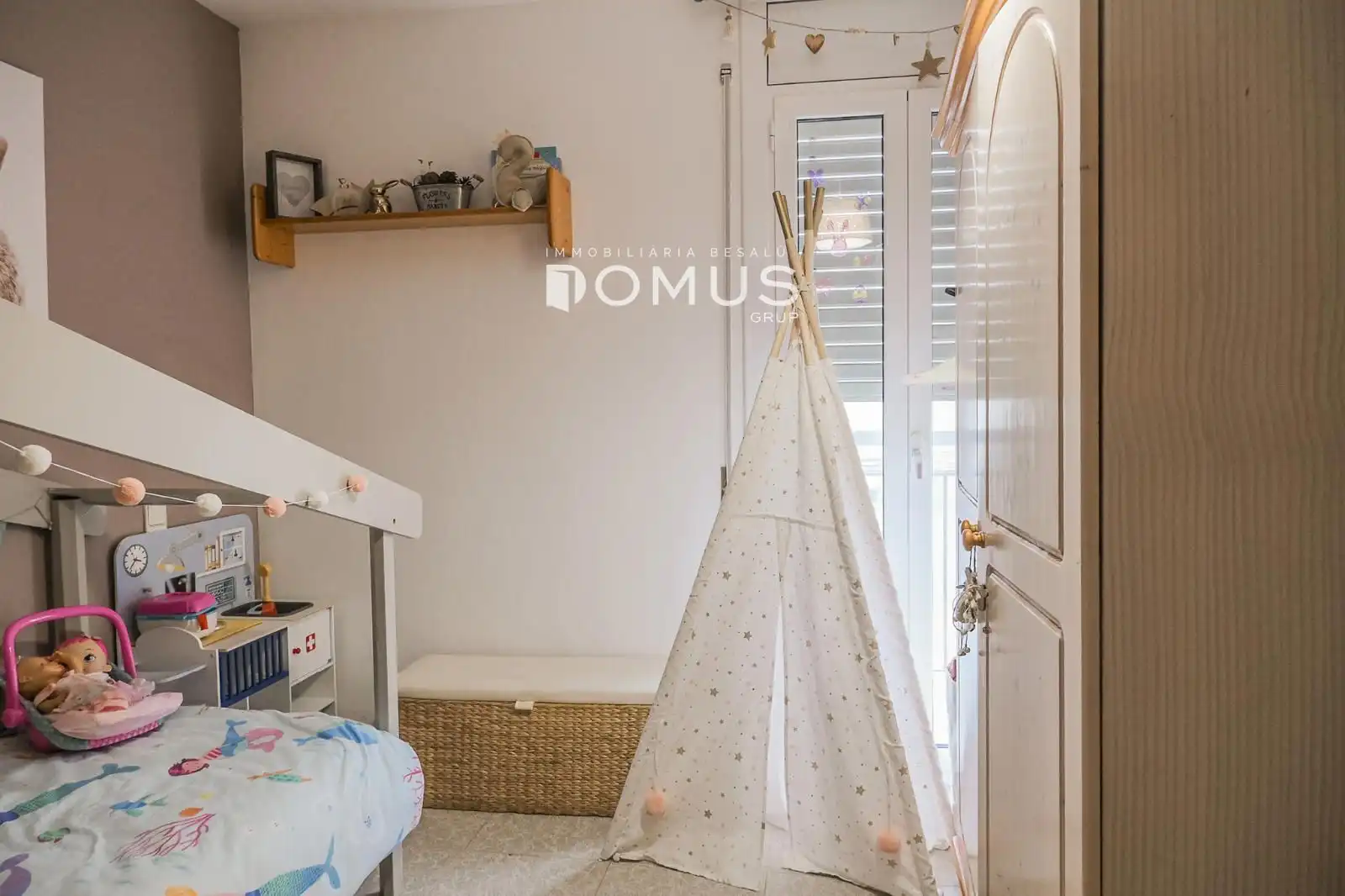 Bedroom of Houses for sale in Besalú  with Air Conditioner, Private garden and Terrace