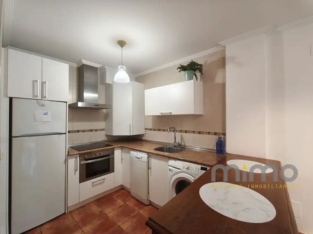 Cocina de Piso en venta en Errenteria con Calefacción, Trastero y Balcón