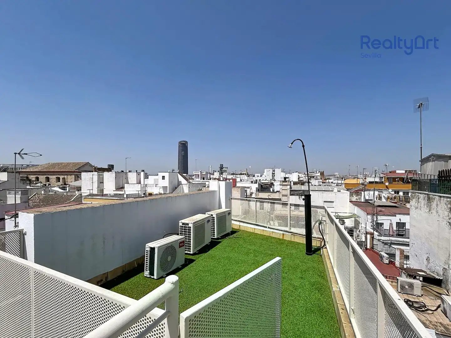 Terrassa de Dúplex en venda en Sevilla amb Aire condicionat, Calefacció i Terrassa