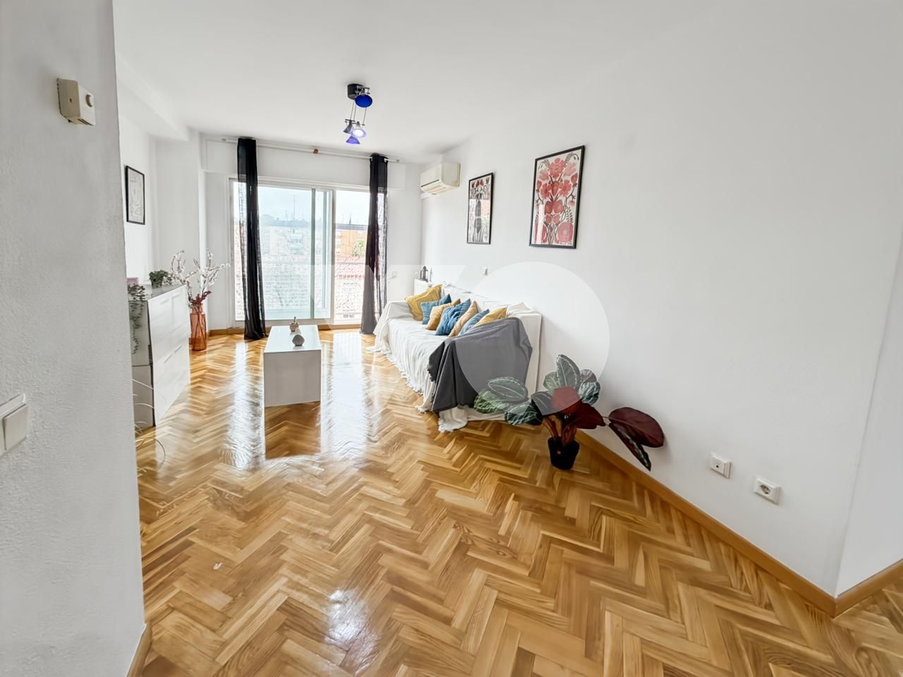 Bedroom of Flat for sale in  Madrid Capital  with Air Conditioner, Heating and Parquet flooring