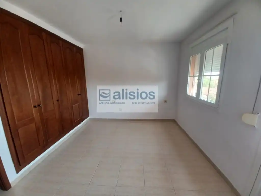 Parking de Casa adosada en venta en San Isidro