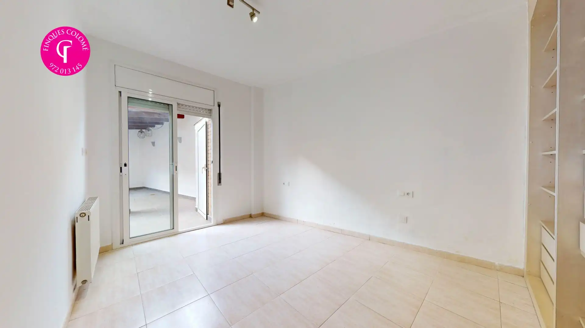 Planta baixa en venda en Girona amb Aire condicionat, Calefacció i Terrassa