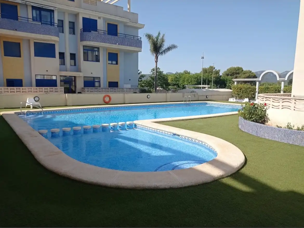 Piscina de Apartament en venda en Xeraco amb Terrassa i Balcó
