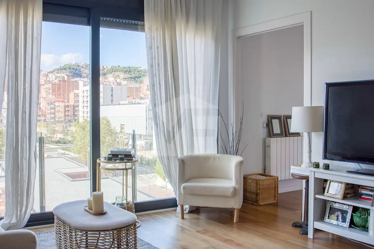 Living room of Flat for sale in Barcelona  with Air Conditioner and Heating