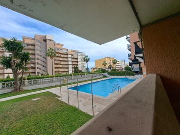 Wohnung mit Pool zur Miete in Avenida Carvajal
