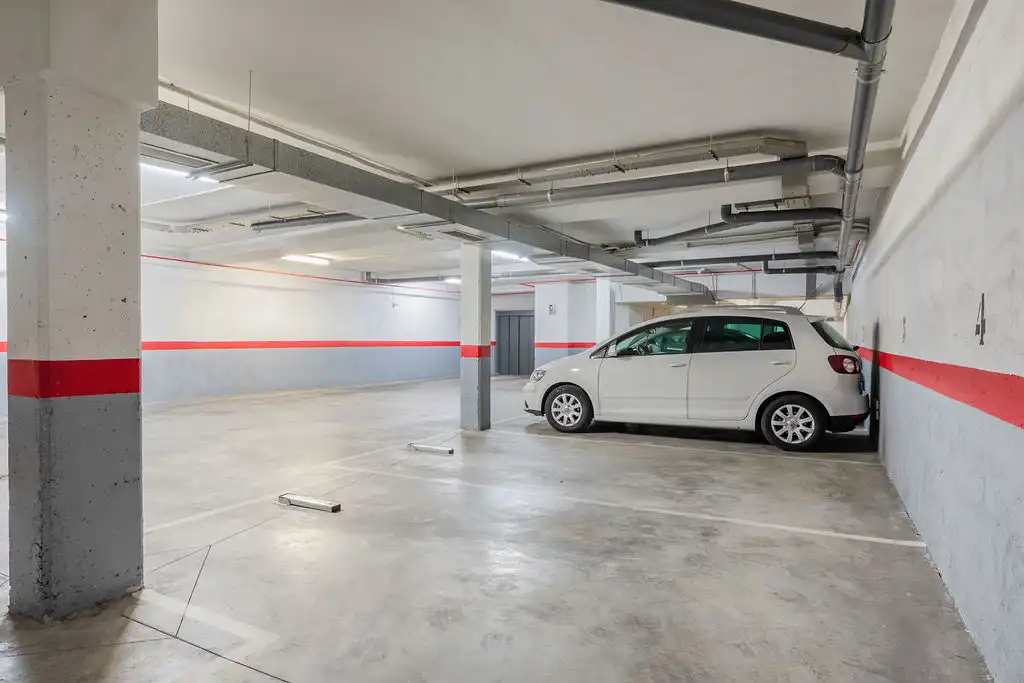 Parking avec ascenseur à vendre à Eugenio Serrano, imagen 17