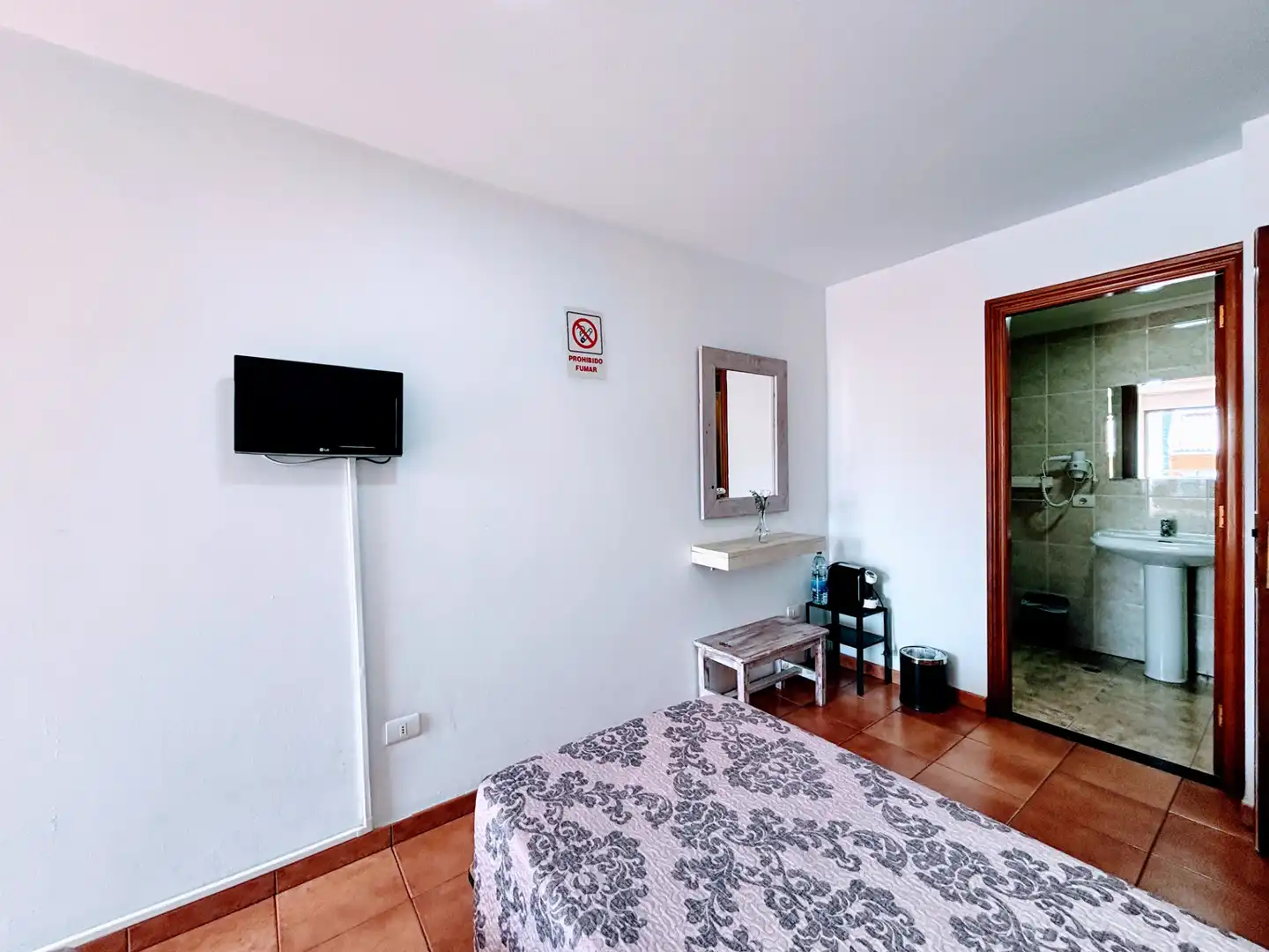 Bedroom of Commercial properties for sale in Teror  with Air Conditioner, Heating and Furnished