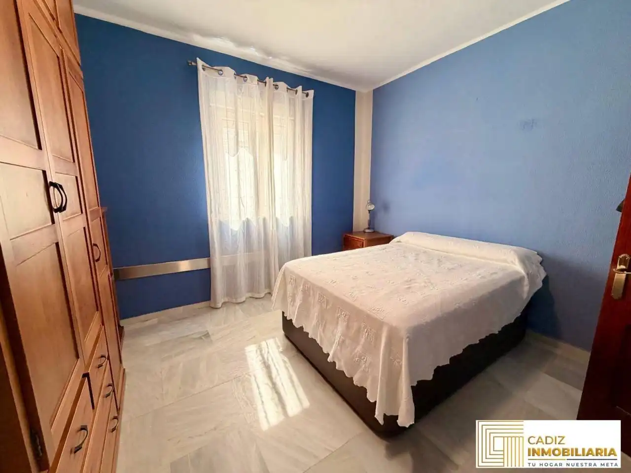 Schlafzimmer von Wohnung zum Verkauf in Cádiz mit Klimaanlage
