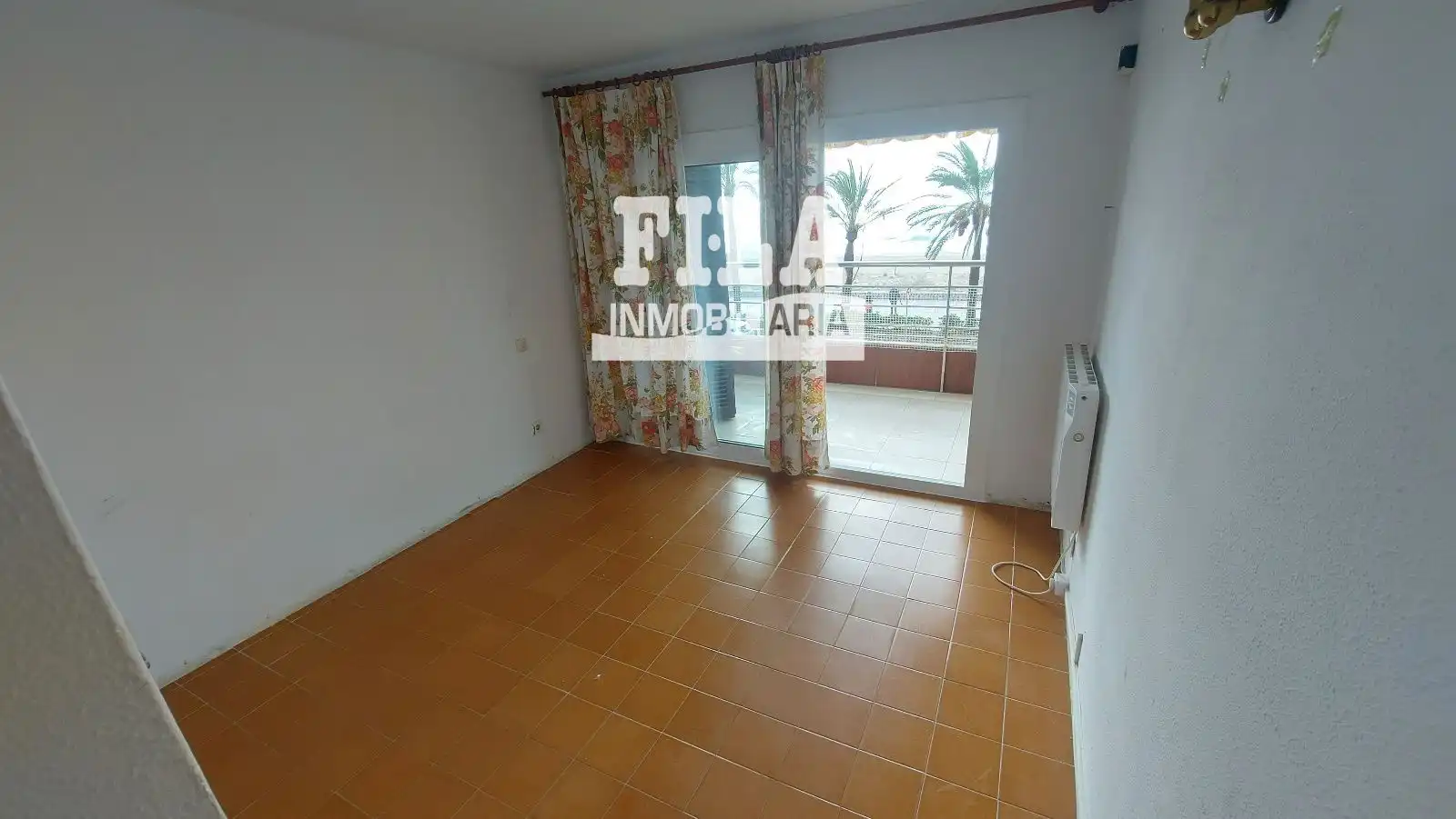 Habitación de Piso en venta en Calafell con Calefacción y Terraza