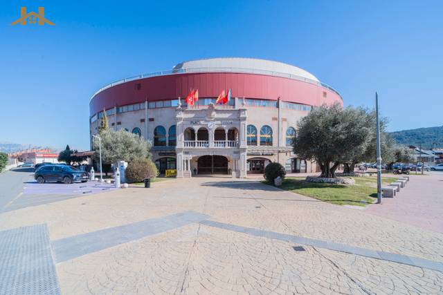 Casa adosada en Venta en Calle Bellas Vistas en Centro