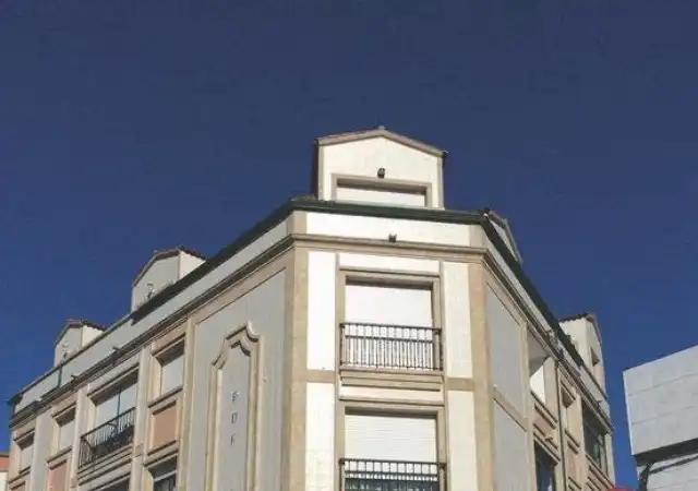 Vista exterior de Piso en venta en O Grove  