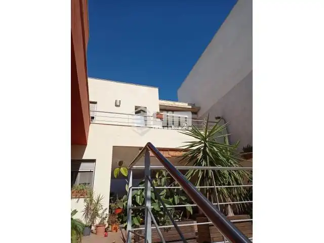 Vista exterior de Casa o xalet en venda en Sagunto / Sagunt amb Calefacció, Terrassa i Traster