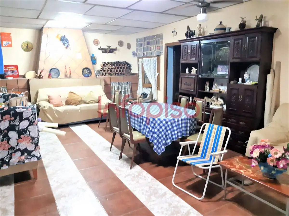 Casa rústica amb piscina en venda a Valdepeñas, imagen 2