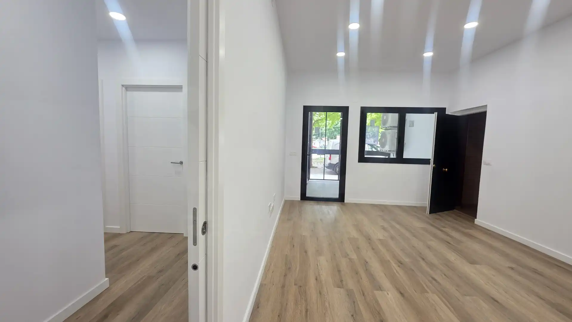 Flat for sale in Girona  with Air Conditioner, Heating and Terrace
