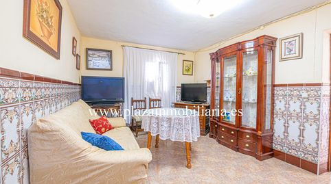 Foto 2 de Casa o chalet en venta en El Carmen - La Barrera, Lucena