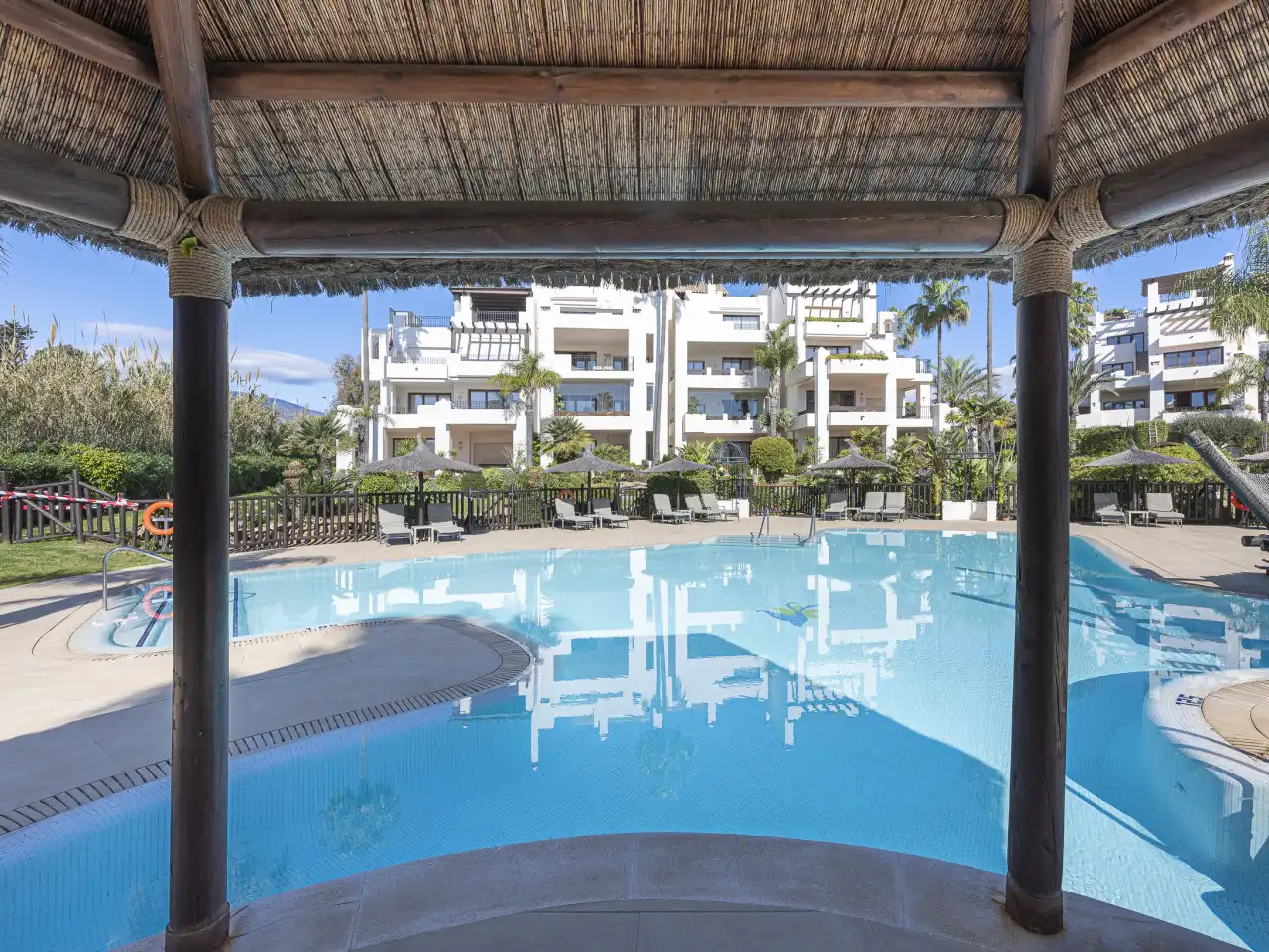 Swimming pool of Duplexes for sale in Estepona  with Air Conditioner, Heating and Terrace