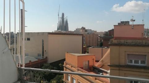 Photo 2 of Attic to rent in Carrer del Dos de Maig, El Camp de l'Arpa del Clot, Barcelona