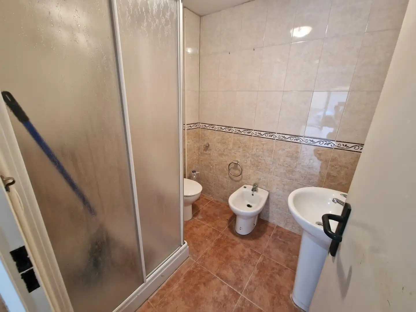 Badezimmer von Geschaftsraum zum Verkauf in Águilas