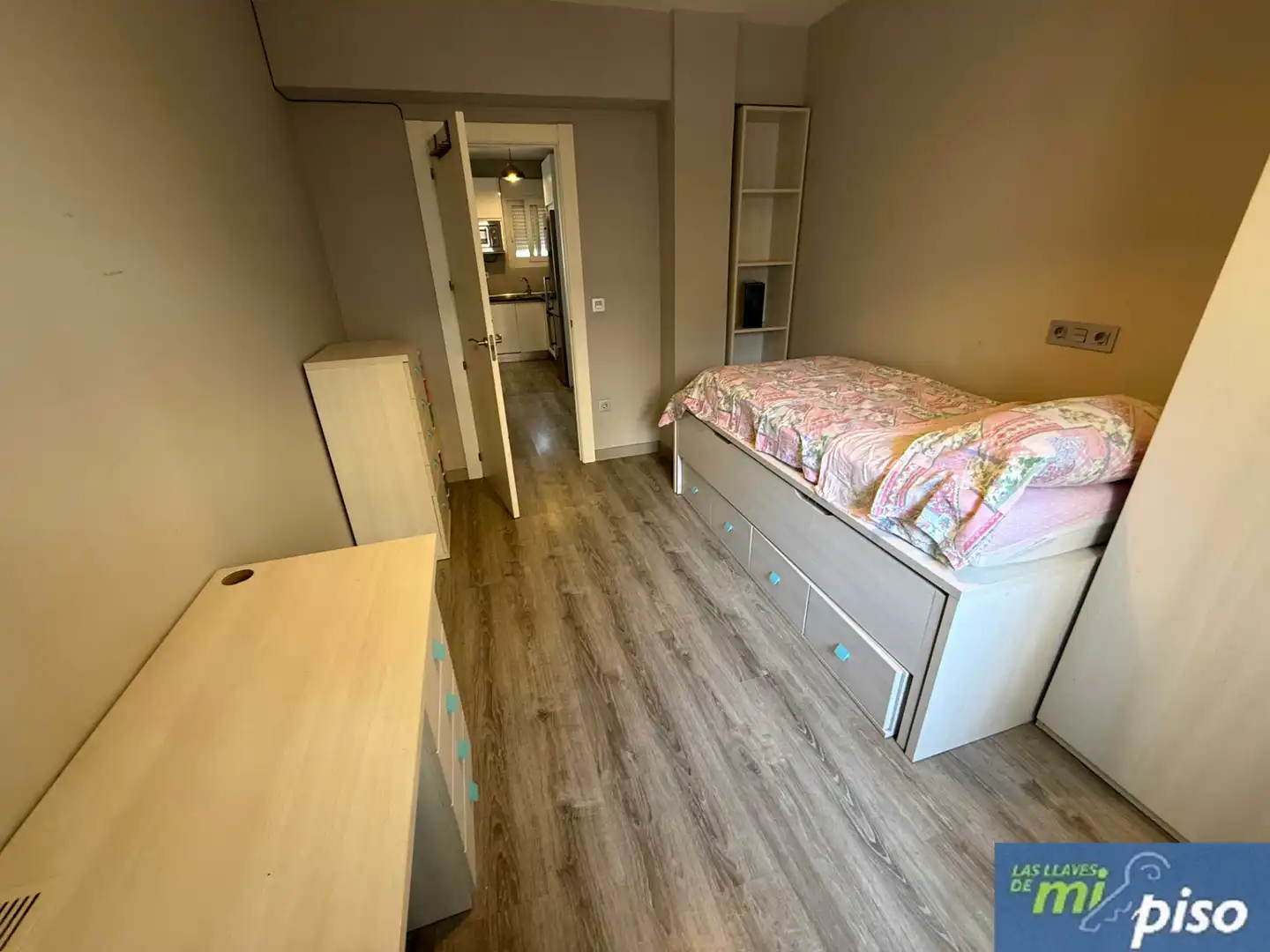 Habitación de Piso de alquiler en Valladolid con Calefacción, Parquet y Amueblado