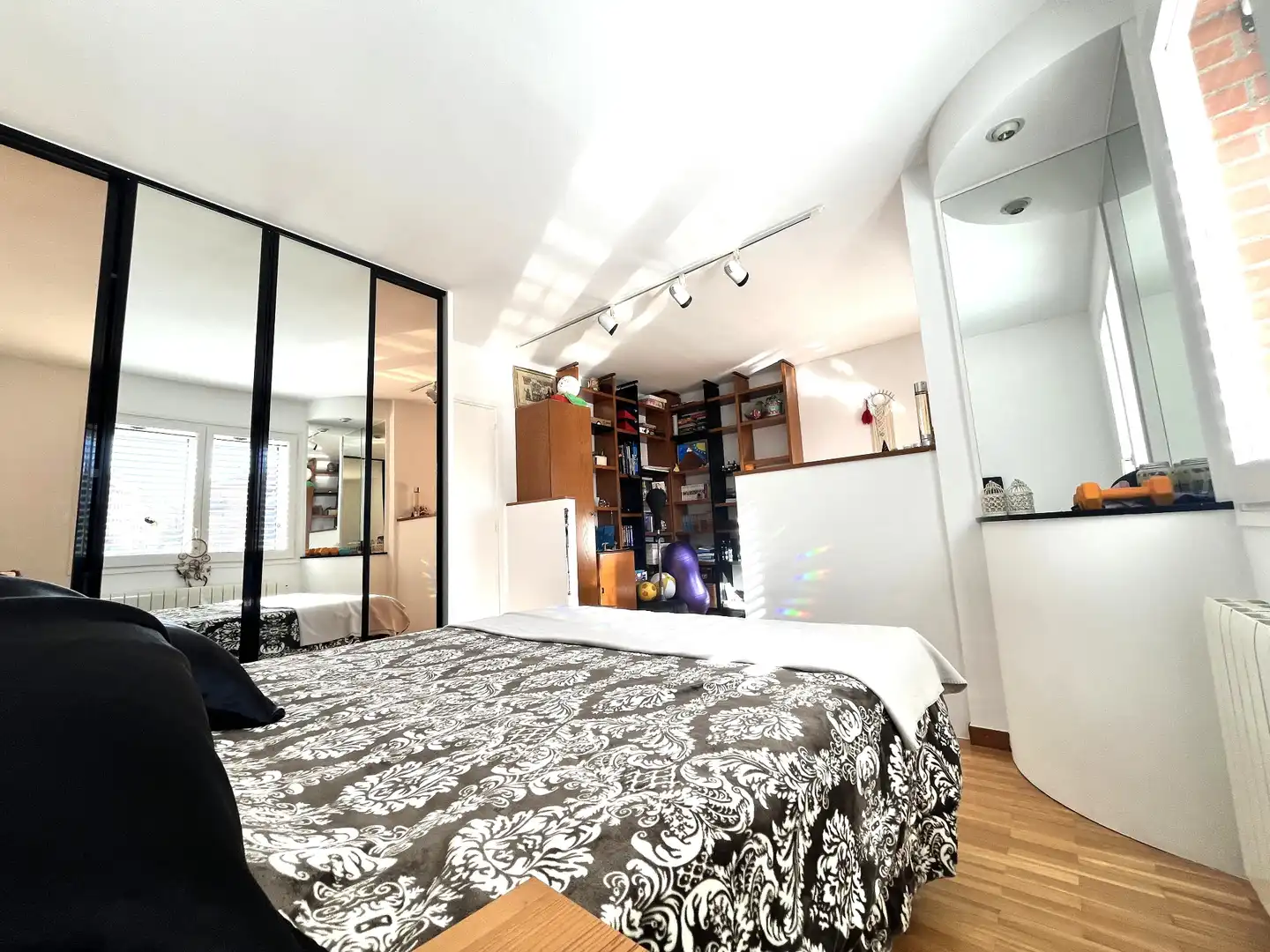 Habitación de Piso en venta en Santa Coloma de Cervelló con Calefacción, Parquet y Horno